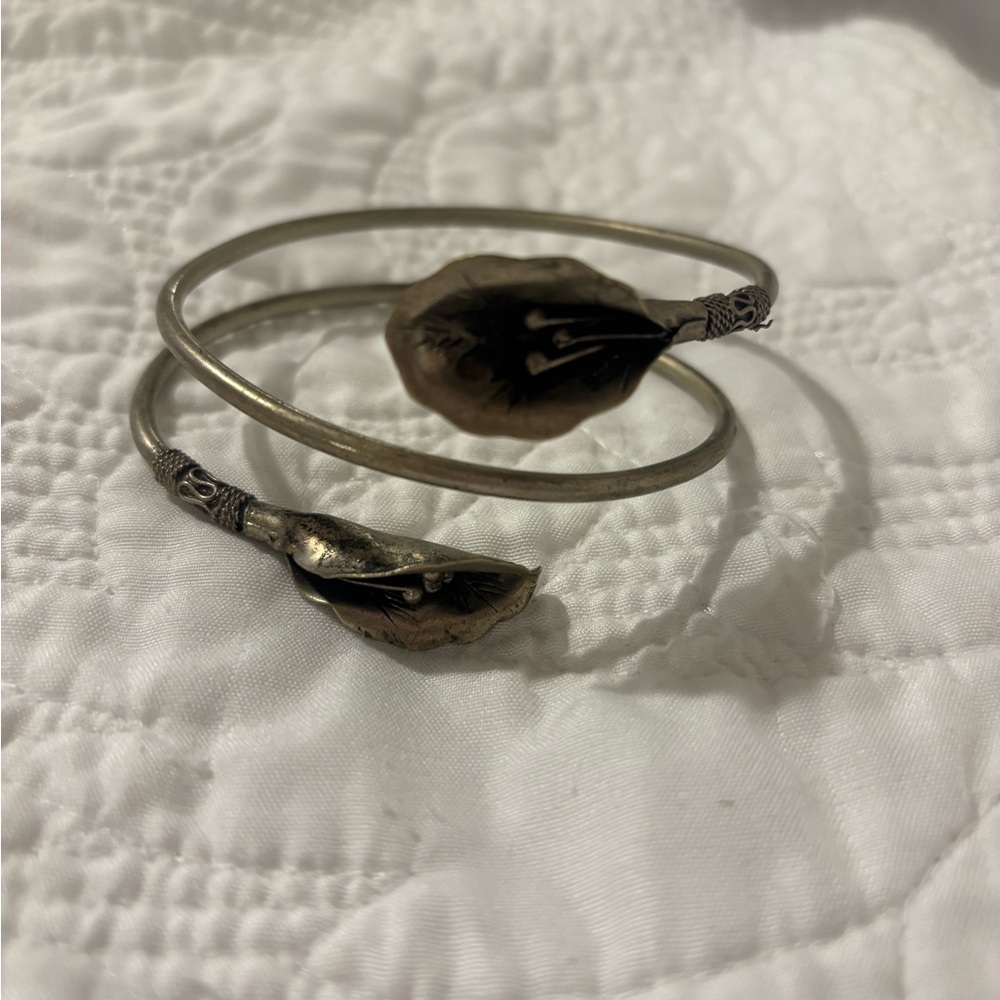 Sterling silver Lily cuff bracelet - Picture 3 of 7